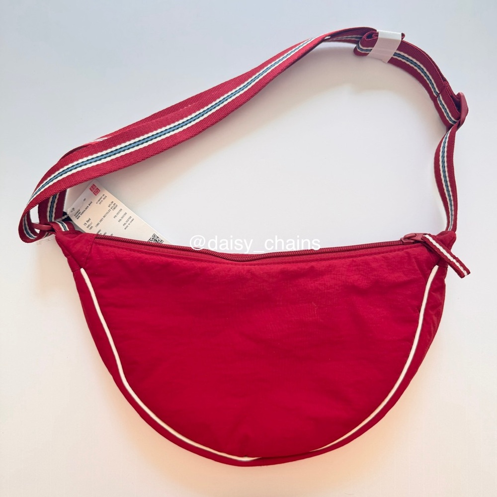 Uniqlo Round Mini Shoulder Bag